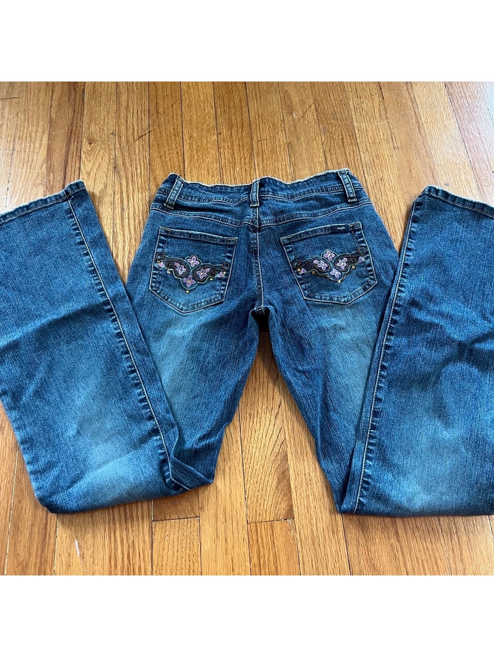Vintage Y2K angels Low Rise Flare Jeans with bedazzled flower details on pockets
